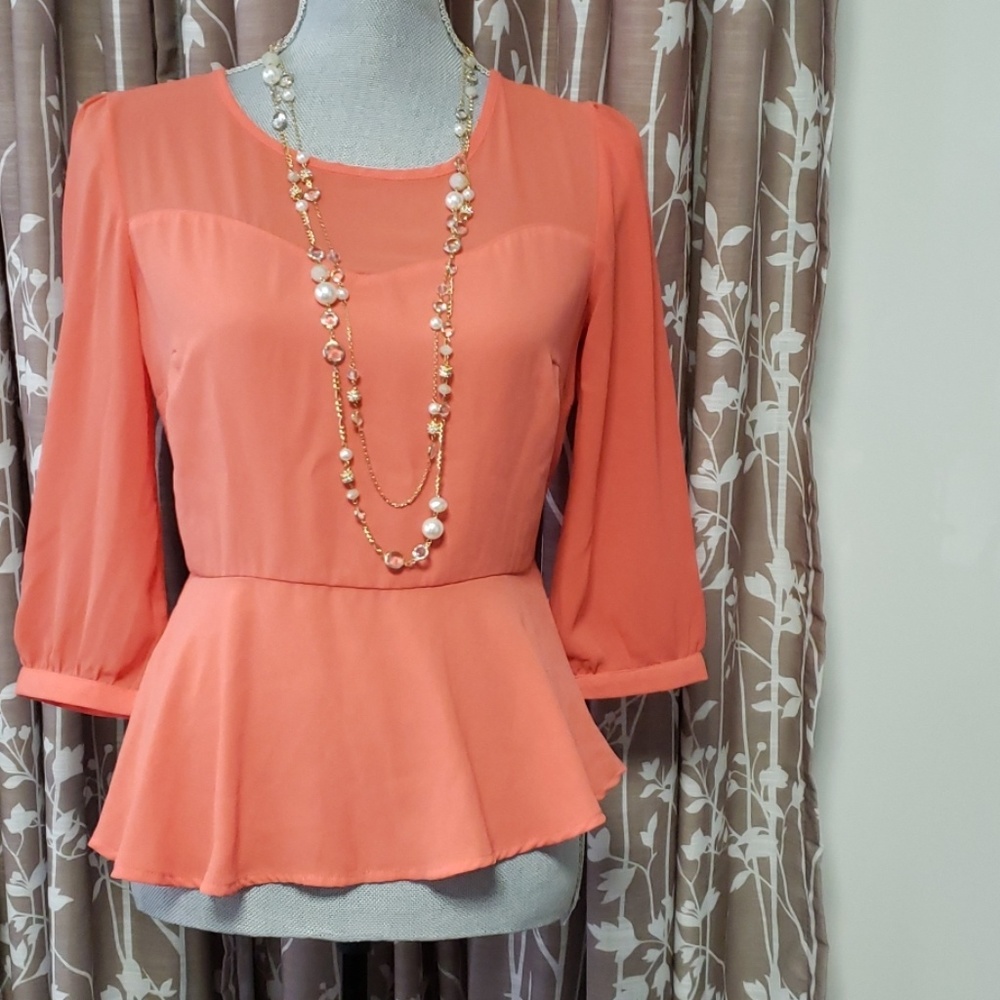Forever 21 coral blouse size small